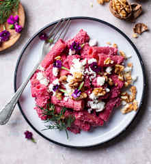 Pasta with Beetroot Sauce and Feta Cheese