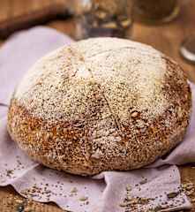 Pain aux graines au levain