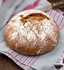 Pane alpino di segale con lievito madre