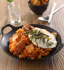 泡菜豬肉拌飯