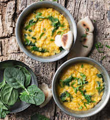 Lentil curry (dahl)