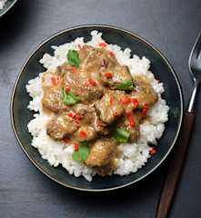 Beef rendang