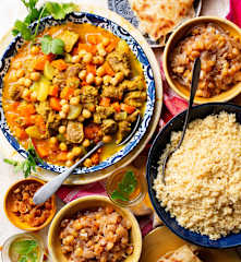 Cuscús marroquí con cebolla caramelizada y pasas