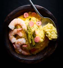 Risotto crémeux aux asperges et aux gambas