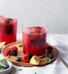 Alcohol-free Berry Mojito