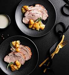 Aguja de cerdo al queso cabrales