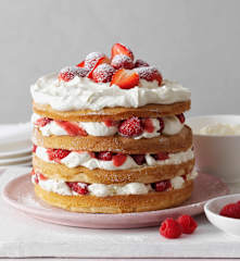 Berries and Cream Layer Cake