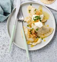 Mushroom and sauerkraut pierogi