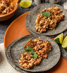 Tacos de escamoles