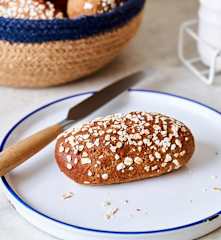 Volkorenbroodjes met Walnoten