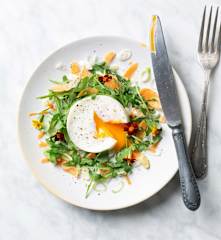 Pochierte Eier aus dem Nester