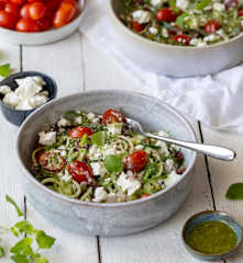 Sałatka grecka ze spiralizowanym ogórkiem (TM7, TM6, TM5)