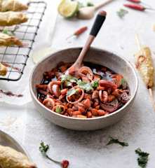 Balinese-style Minced Chicken Satay with Pickled Vegetables (TM5)