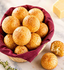 Pão de queijo proteico