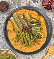 Kare Kareng Baboy (Pork Stew in Peanut Sauce)