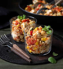 Bunter Couscoussalat