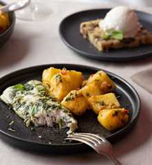 Fesleğenli Levrek, Patates Salatası ve Limonlu Kek