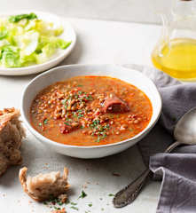 Lentejas pardinas con chorizo