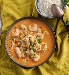 Mijoté de poisson et crevettes au lait de coco