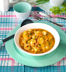 Estofado de marisco con leche de coco (Moqueca de Camarão)