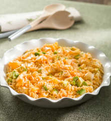 Ensalada de arroz con bacalao y vinagreta de piquillos