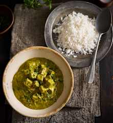 Caril verde com tofu