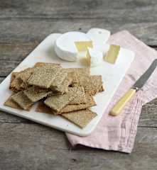 Galletitas saladas de hierbas y sésamo