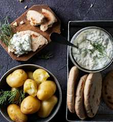 Kuru Cacık (Tzatziki)