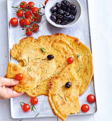 Socca niçoise