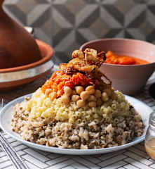 Koshari (الكشري المصري)