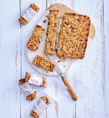 Barres de céréales aux figues, aux amandes et aux graines