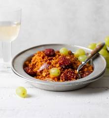 Migas con chorizo y uvas