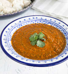 Salsa picante de tomate y ajo (Dakkous)