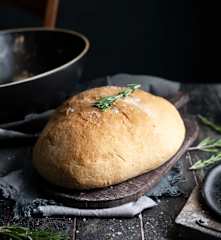 Pane al rosmarino