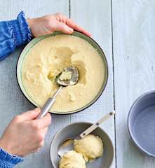 Glace à l’ananas et sucre de coco