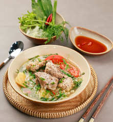 Bún Sườn Chua Ngọt