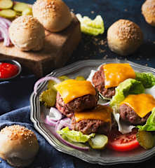 Cheeseburger sliders
