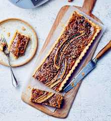 Tarte à la banane et aux noix de pécan