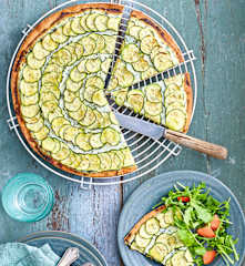 Tarte fine à la courgette, à la ricotta et au basilic