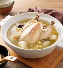 薏仁蓮子山藥雞湯 薏仁蓮子山藥雞湯