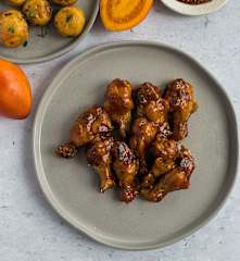 Alitas de pollo con BBQ de tomate de arbol