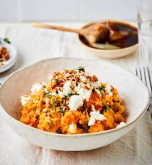 Purée de Patates Douces aux Lentilles, Feta et Sauce Balsamique à l'Oignon
