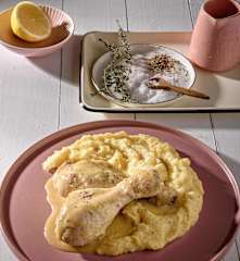 Μπουτάκια κοτόπουλου στον ατμό με λεμονάτο πουρέ πατάτας