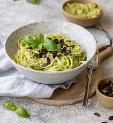 Spiralizowana cukinia w kremowym pesto z awokado (TM7, TM6, TM5)