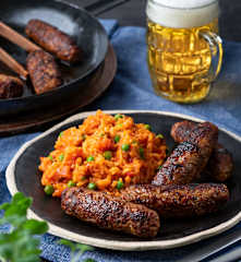 Cevapcici mit Djuvec-Reis