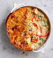 Deluxe seafood pie