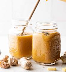 Smoothie de papaya, cúrcuma y jengibre