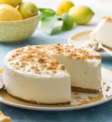 Tarta esponjosa de limón