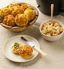 Goudgebakken zuurdesem muffins