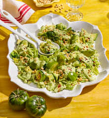 Grüner Tomaten-Avocado-Salat